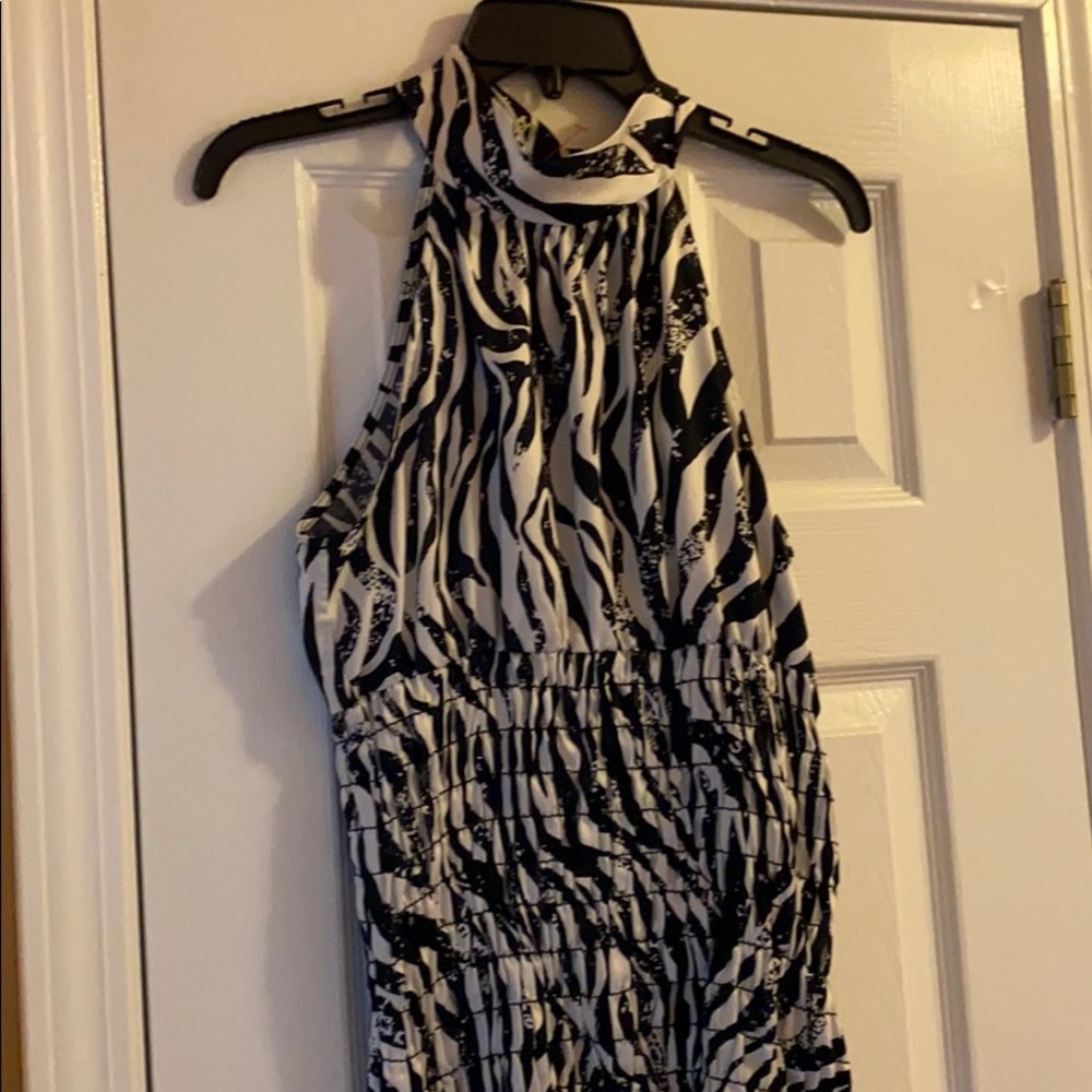 Takara sleevless shirt